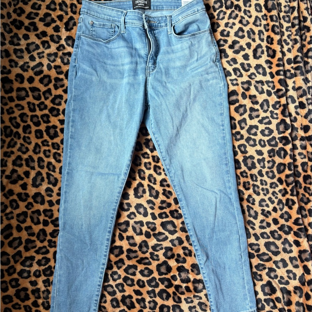 Levi's Light Blue Skinny Jeans